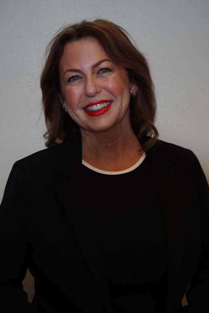 Heather Lewandowski 